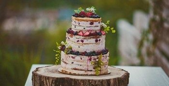 Помогаем в выбора свадебного торта в стиле рустик