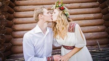 Как составить сценарий свадьбы в русском стиле?