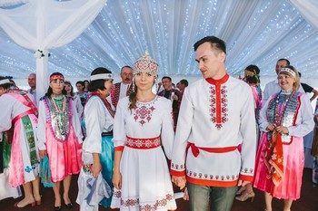 Красивое и оригинальное поздравление на свадьбу на чувашском языке